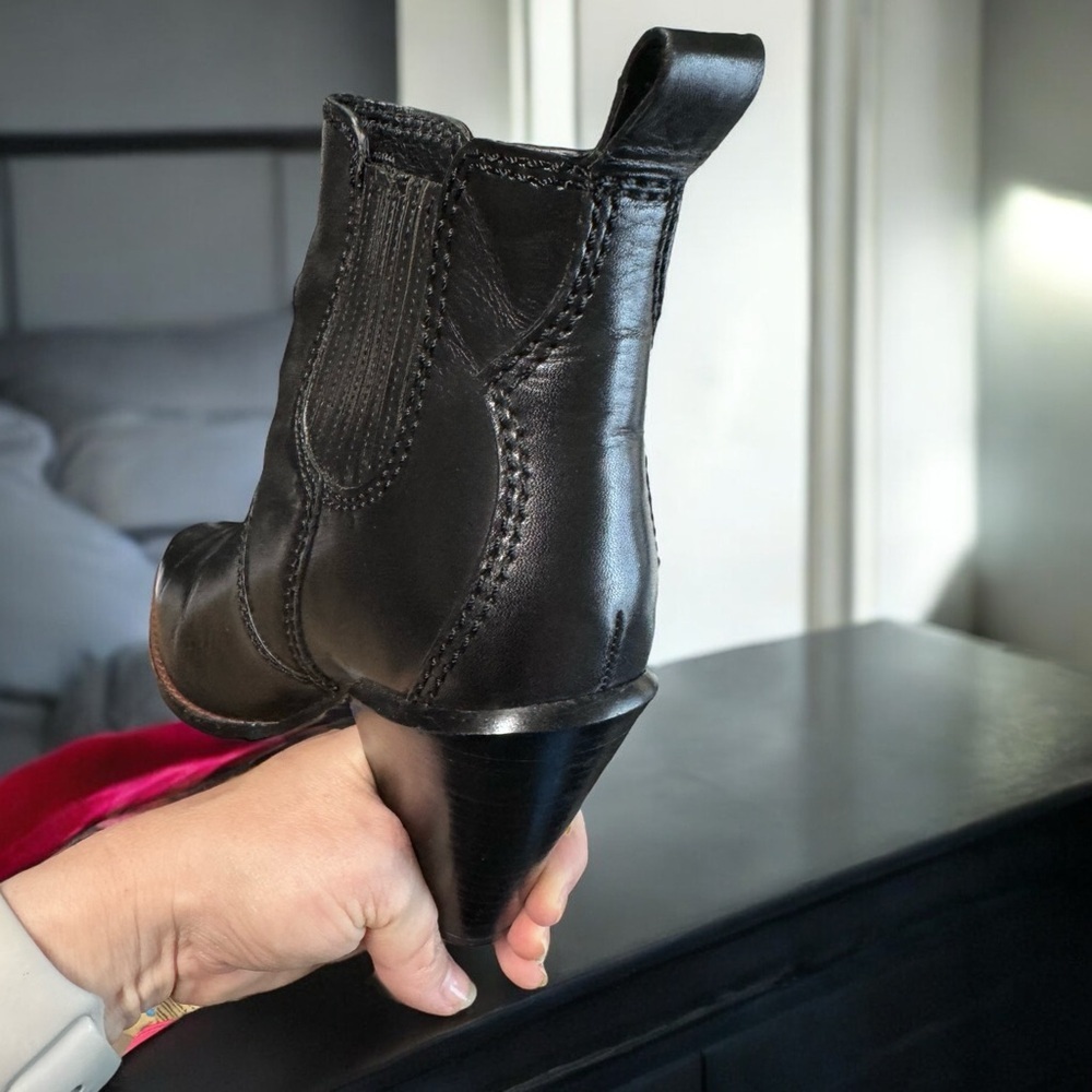 Coach Western Women's Black Leather Heeled Ankle Boots Ladies Sz 9.5 NWOT - Picture 7 of 14
